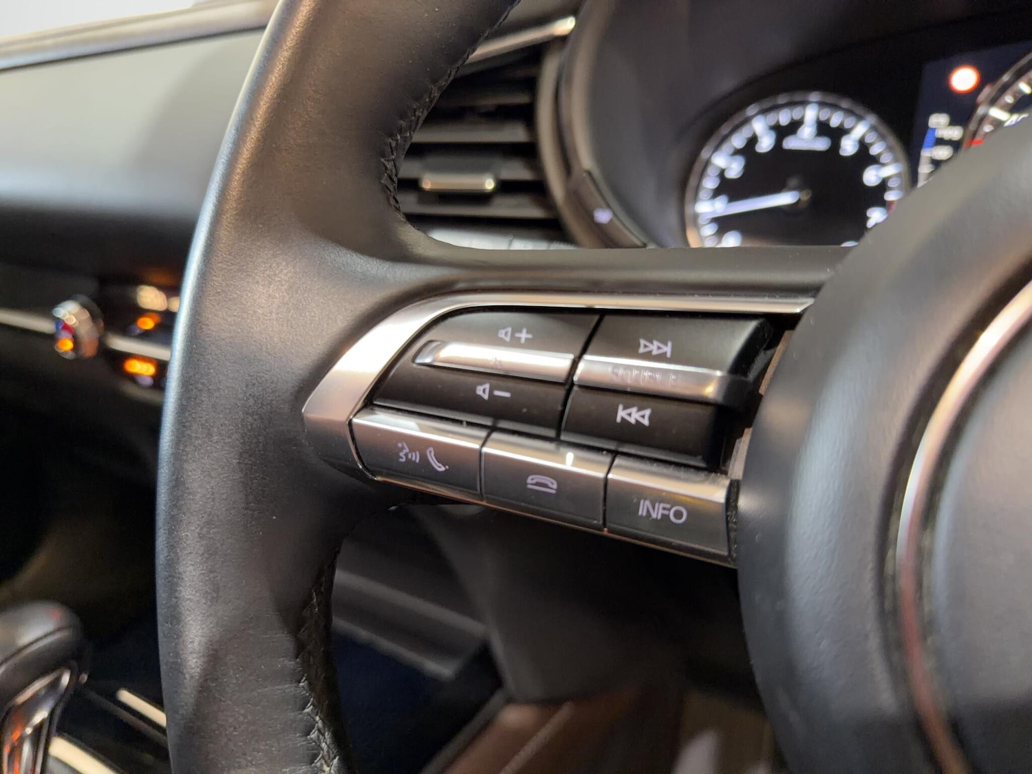 Used Mazda CX-30 2019 for sale - 77163596: Photo 35