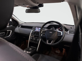 Used Land Rover Discovery Sport 2016 for sale - 79255549: Photo