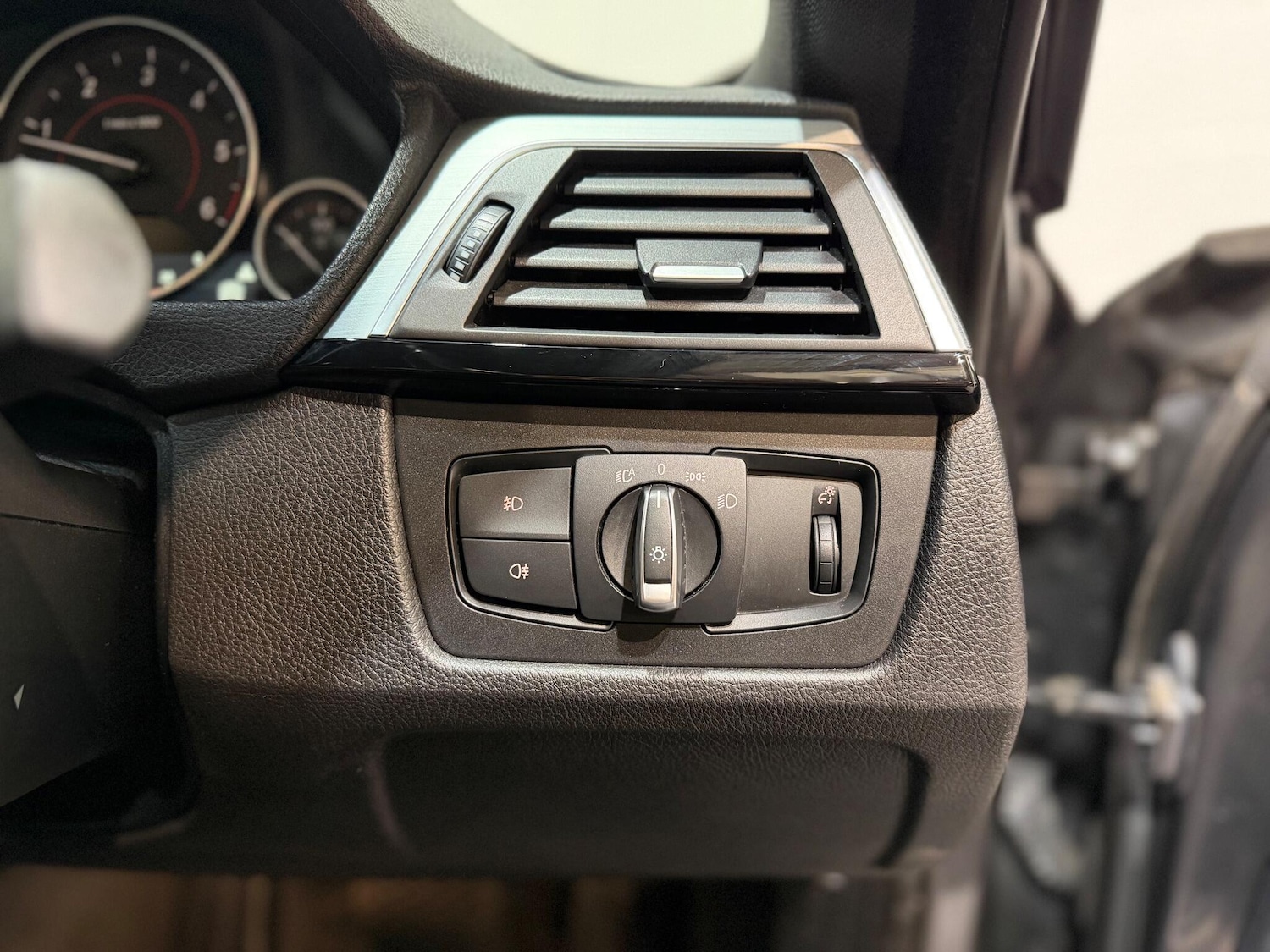 Used BMW 4 Series 2017 for sale - 76995847: Photo 33