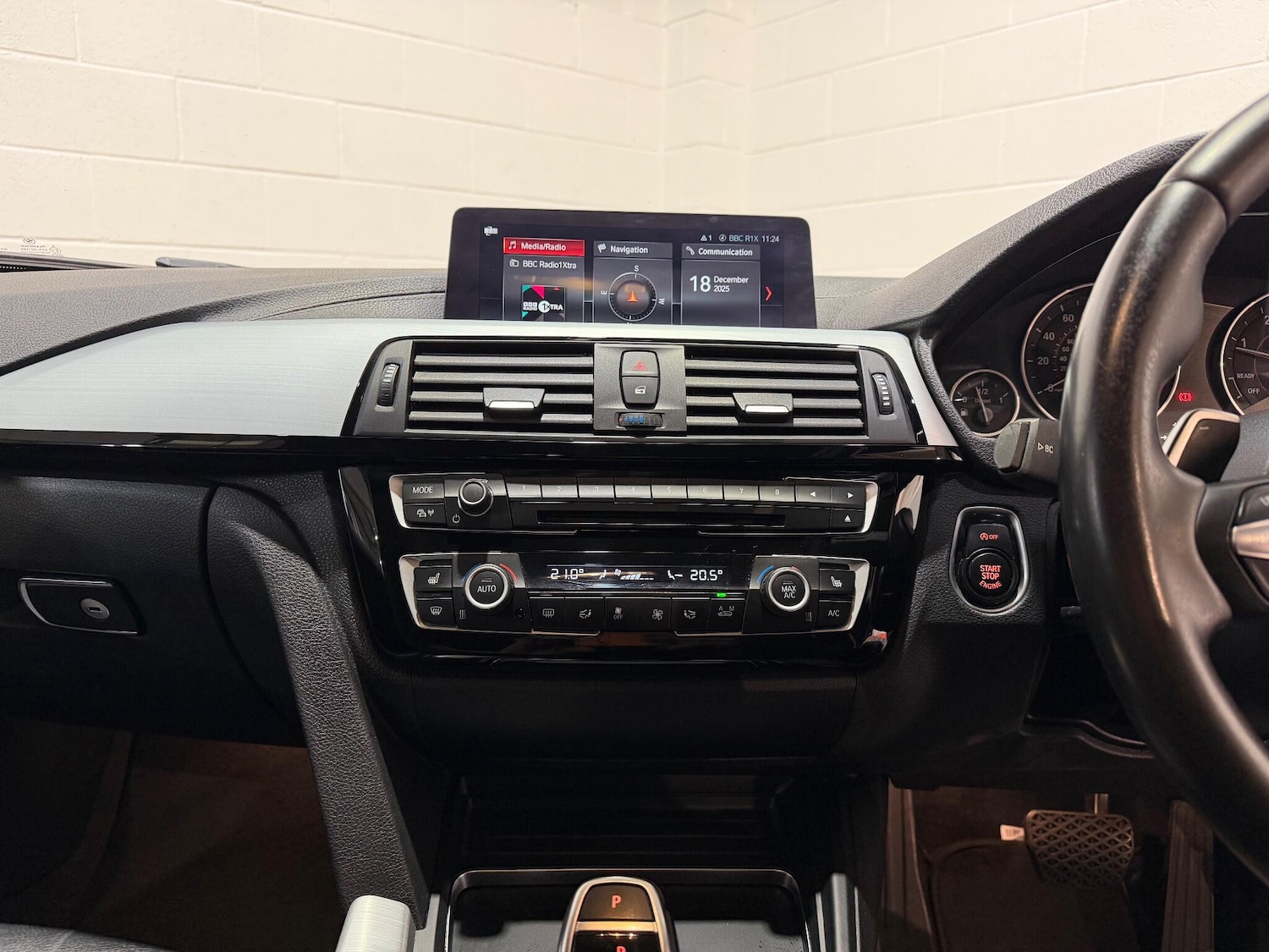 Used BMW 4 Series 2017 for sale - 76995847: Photo 68