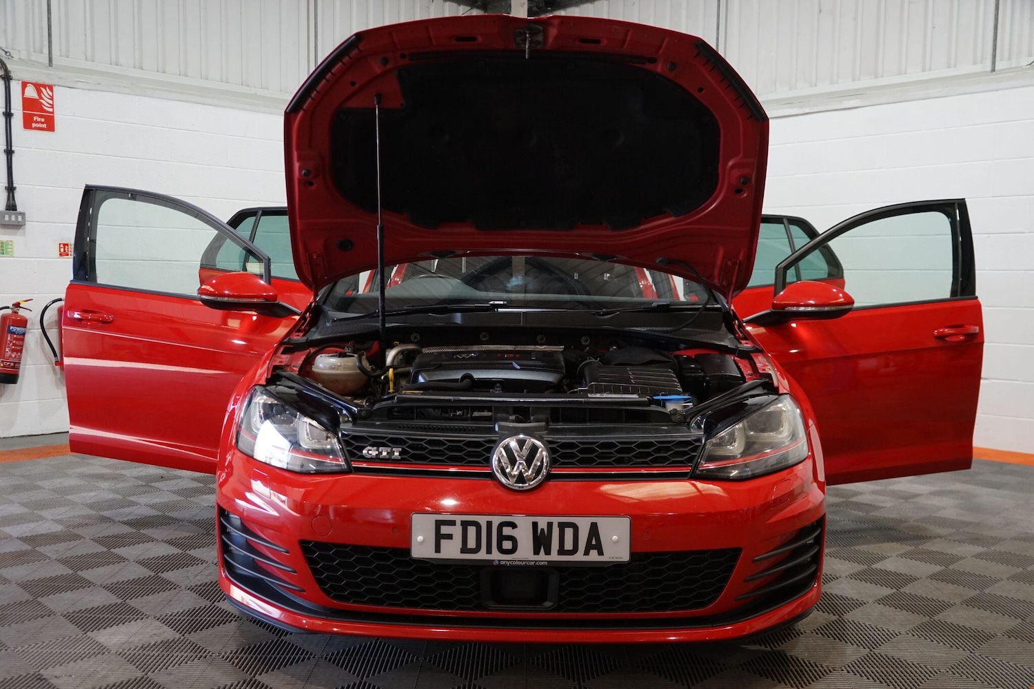 Used Volkswagen Golf 2016 for sale - 77969998: Photo 10