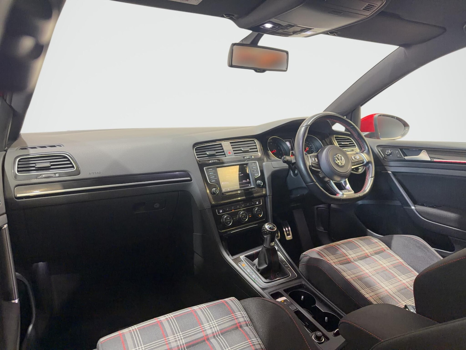 Used Volkswagen Golf 2016 for sale - 77969998: Photo 25