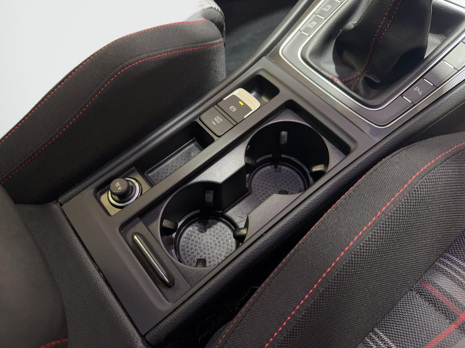 Used Volkswagen Golf 2016 for sale - 77969998: Photo 27