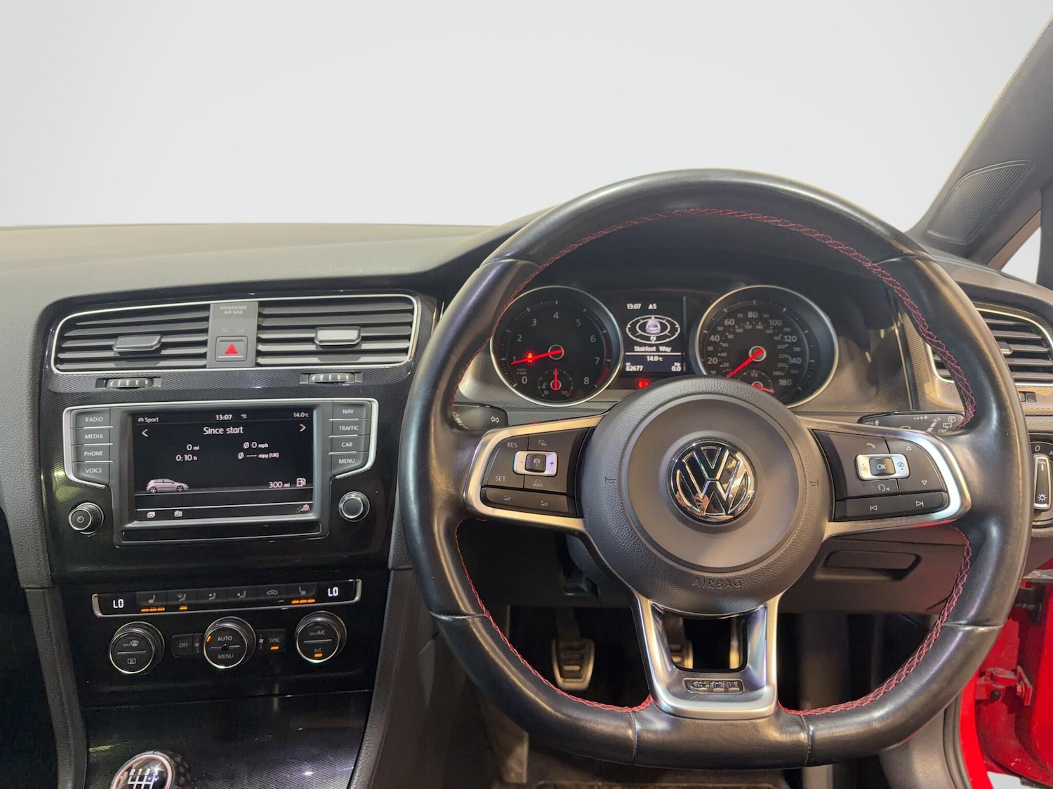 Used Volkswagen Golf 2016 for sale - 77969998: Photo 29