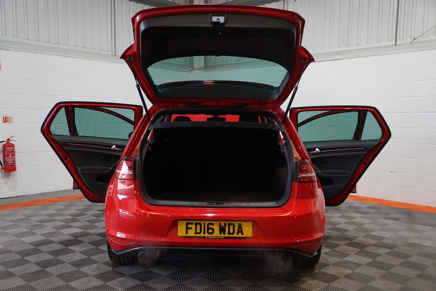 Used Volkswagen Golf 2016 for sale - 77969998: Photo 56