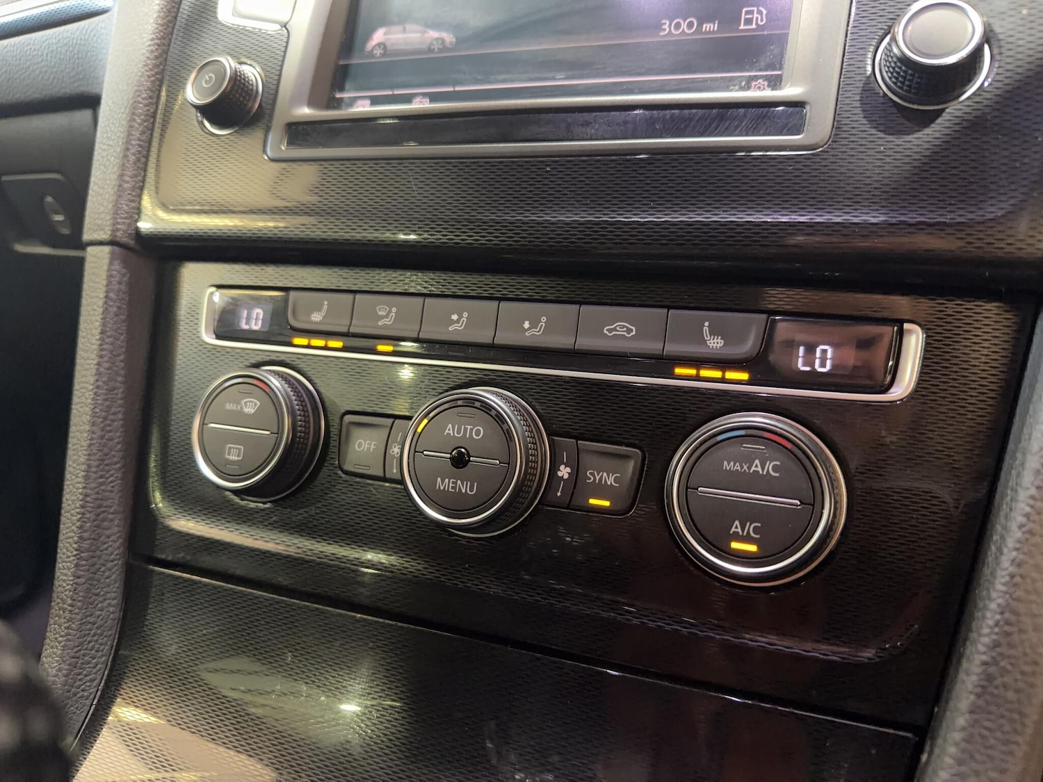 Used Volkswagen Golf 2016 for sale - 77969998: Photo 64