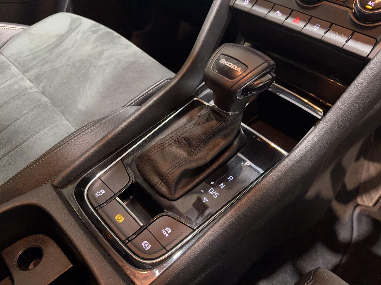 Used Skoda Karoq for sale - 78214729: Photo 30