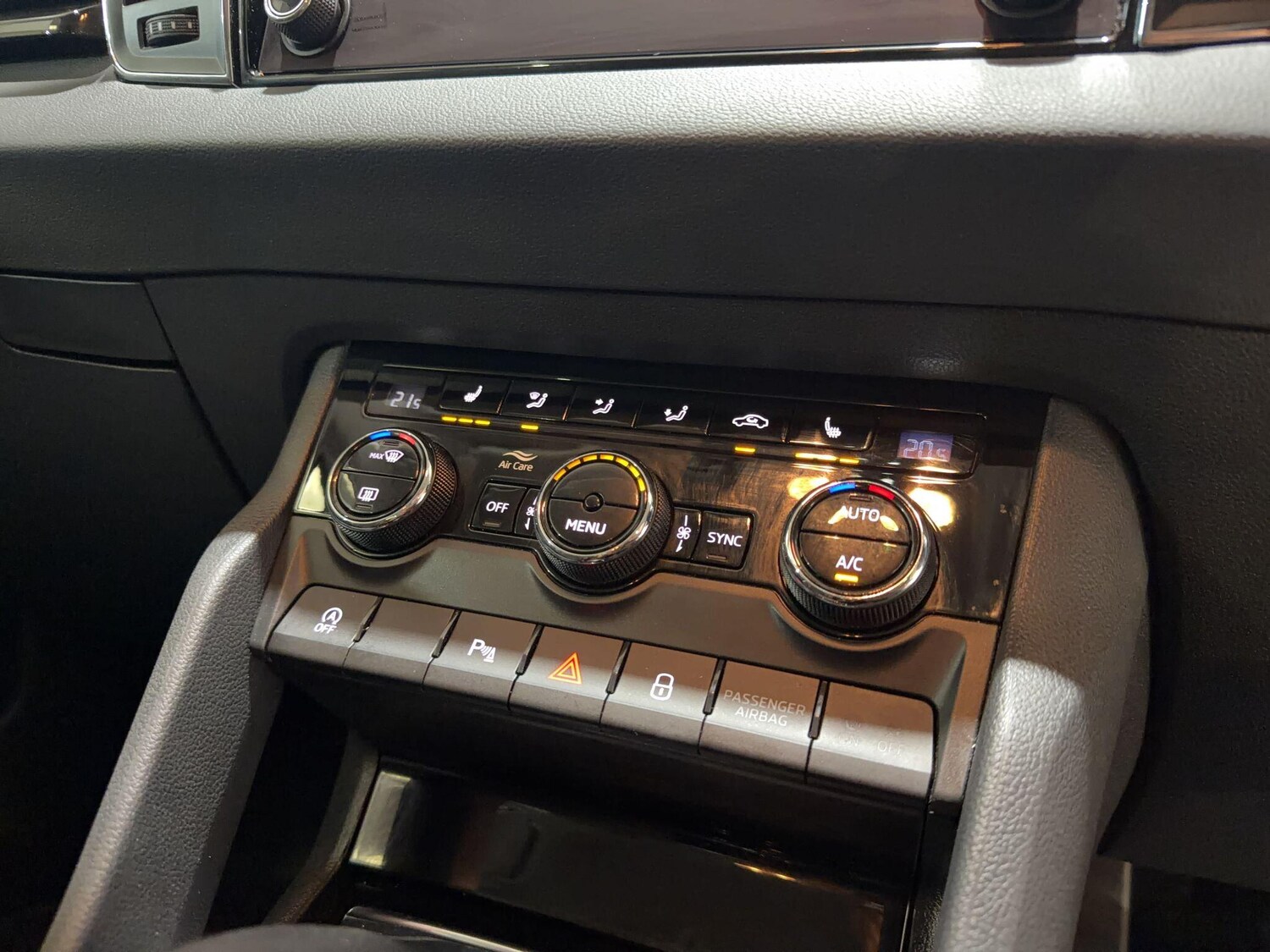 Used Skoda Karoq for sale - 78214729: Photo 36