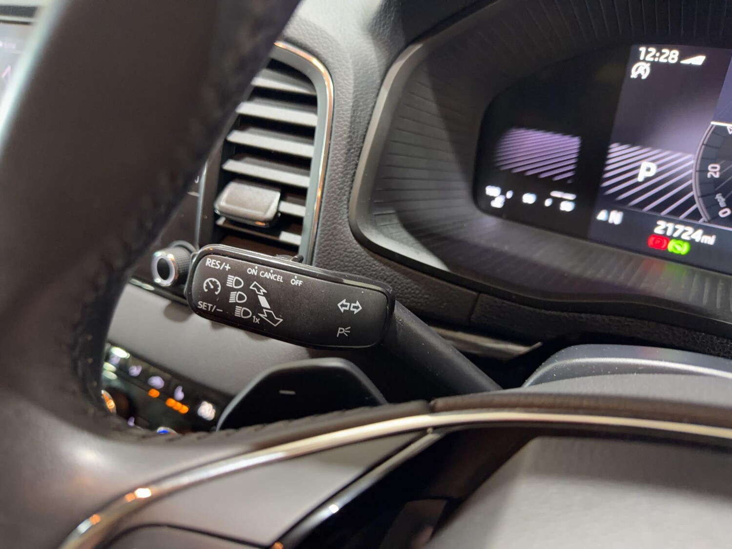 Used Skoda Karoq for sale - 78214729: Photo 40