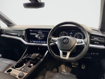 Used Volkswagen Touareg 2019 for sale - 79158486: Photo