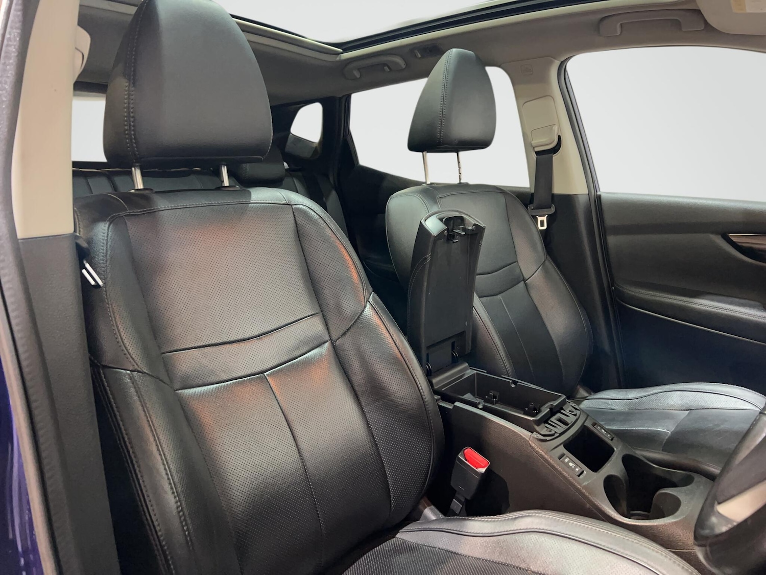 Used Nissan Qashqai 2016 for sale - 77646385: Photo 18