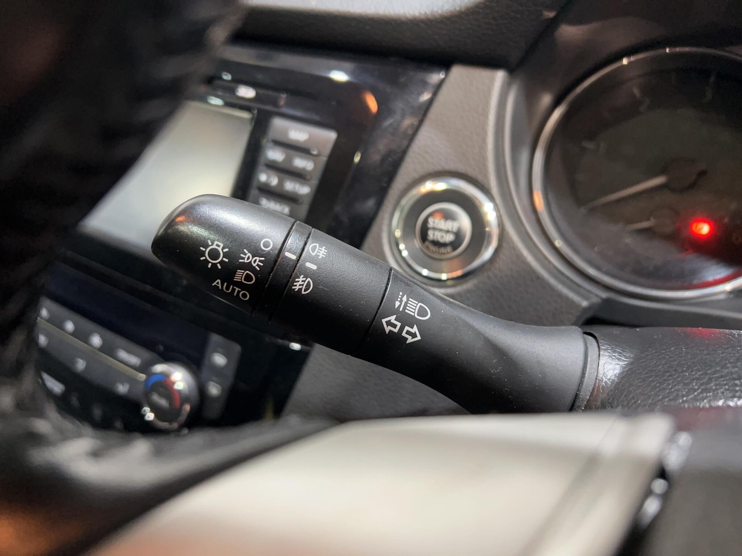 Used Nissan Qashqai 2016 for sale - 77646385: Photo 22