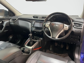 Used Nissan Qashqai 2016 for sale - 77646385: Photo