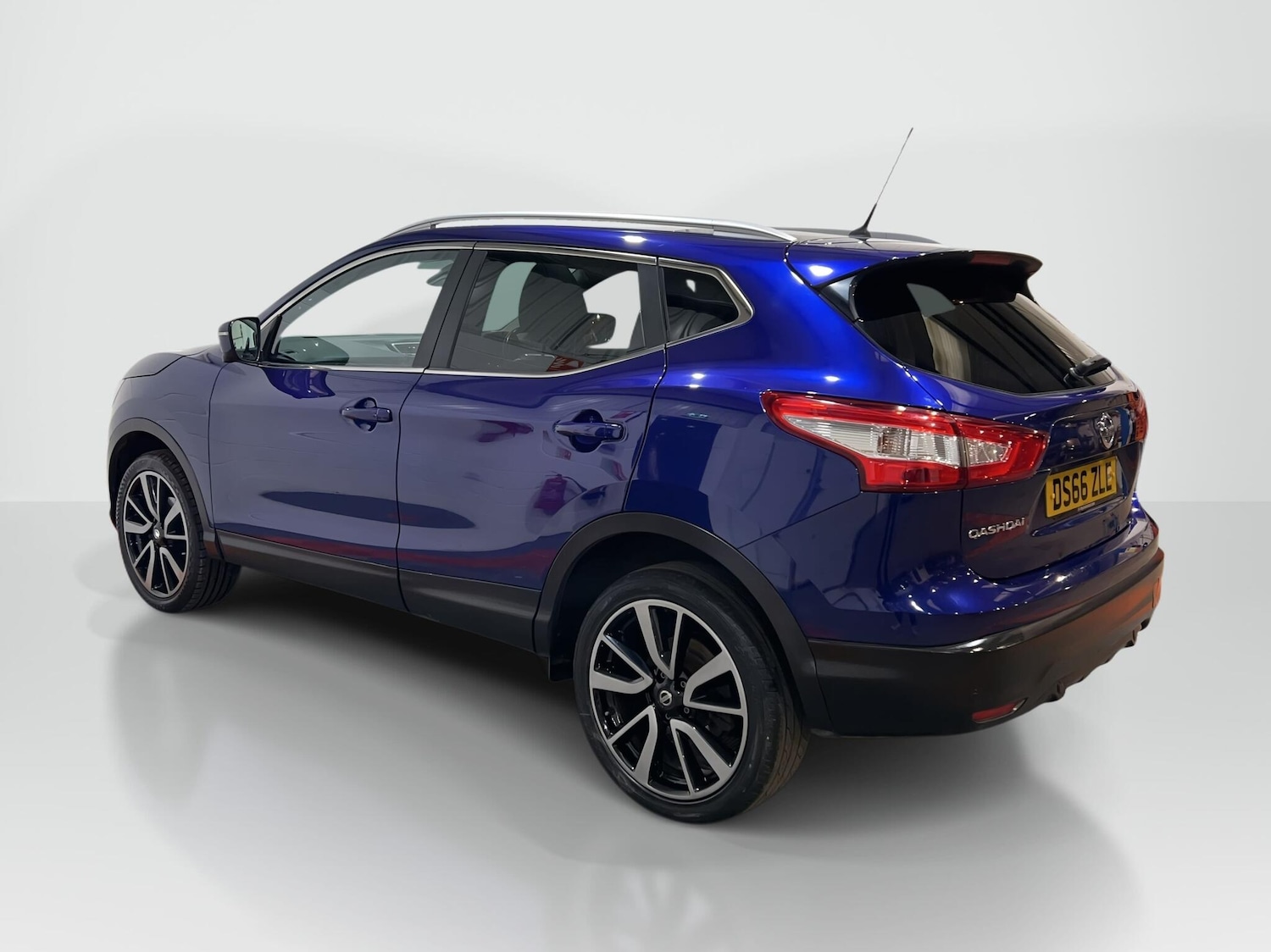 Used Nissan Qashqai 2016 for sale - 77646385: Photo 8