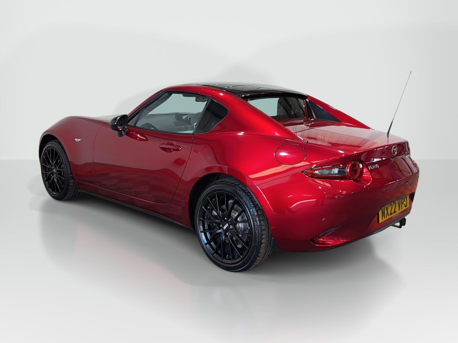 Used Mazda MX-5 RF for sale - 77925969: Photo 3