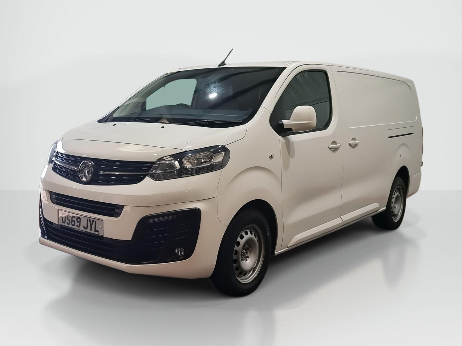 Used Vauxhall Vivaro 2019 for sale - 77468731: Photo 13