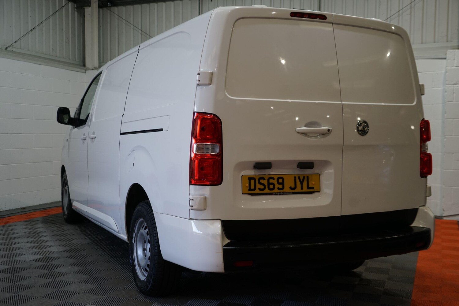 Used Vauxhall Vivaro 2019 for sale - 77468731: Photo 16