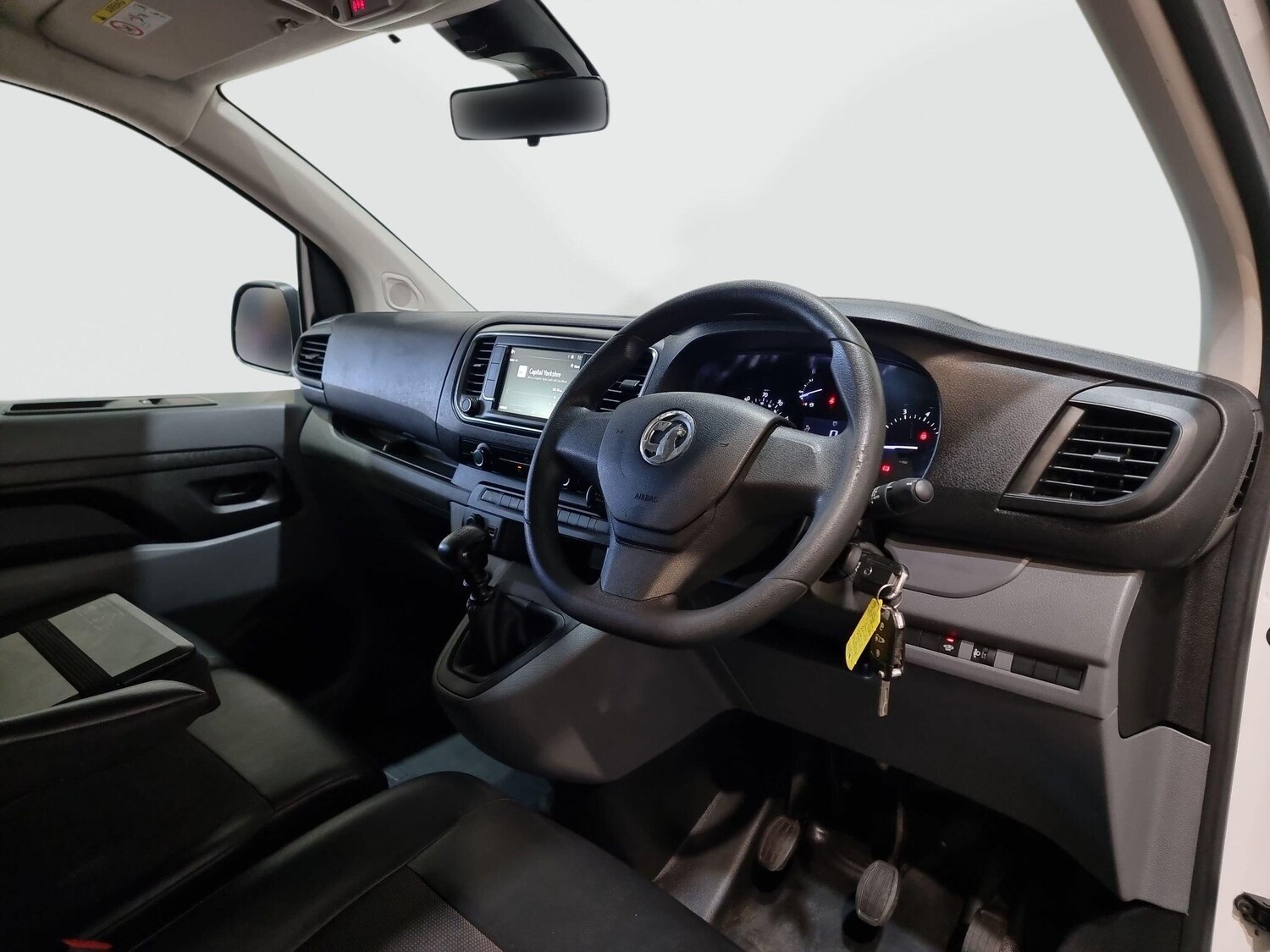 Used Vauxhall Vivaro 2019 for sale - 77468731: Photo 4