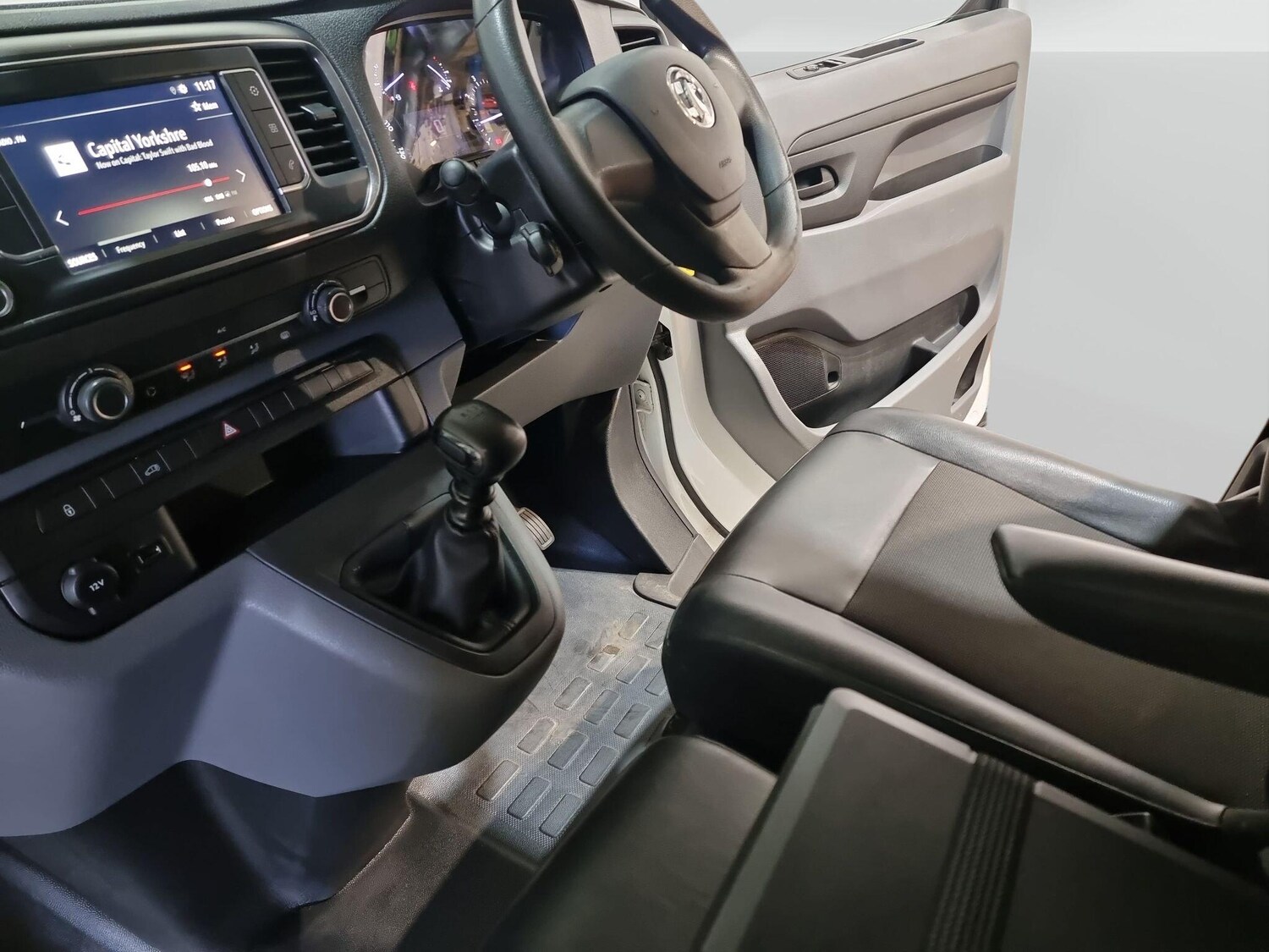 Used Vauxhall Vivaro 2019 for sale - 77468731: Photo 40