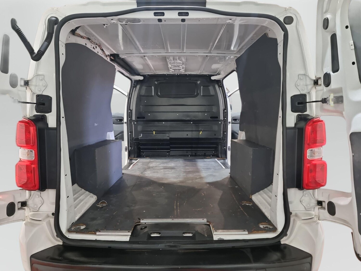 Used Vauxhall Vivaro 2019 for sale - 77468731: Photo 54