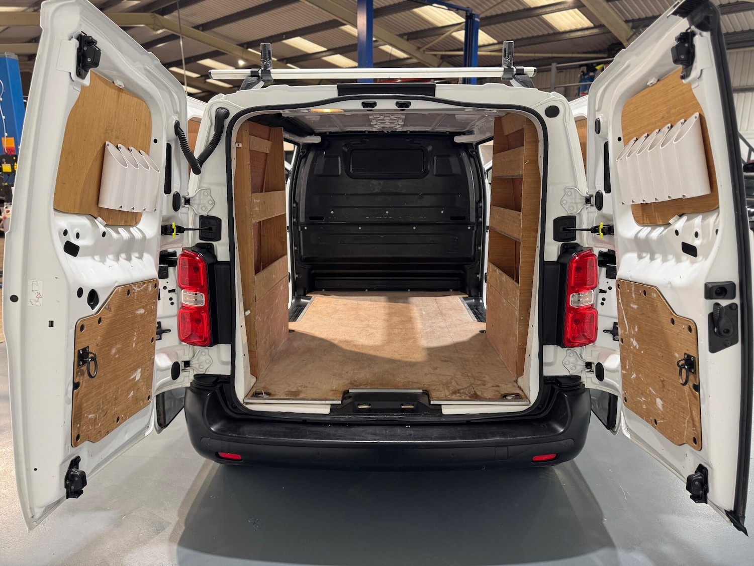 Used Vauxhall Vivaro 2021 for sale - 76803567: Photo 15