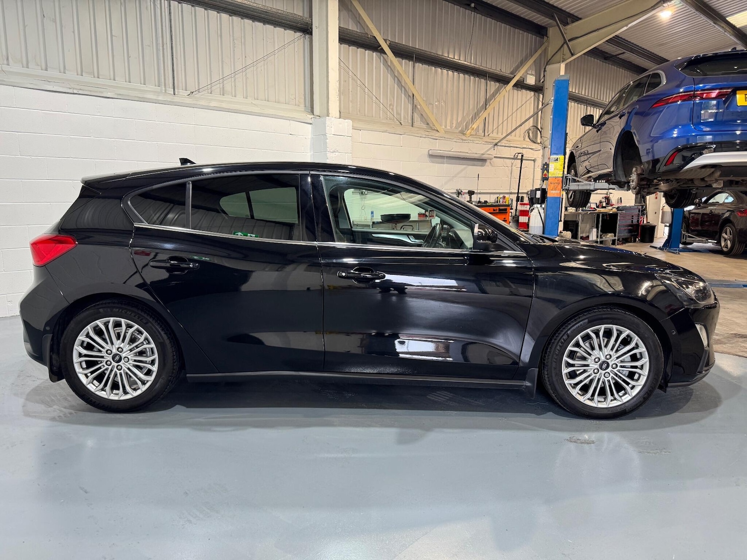 Used Ford Focus 2020 for sale - 76803552: Photo 2