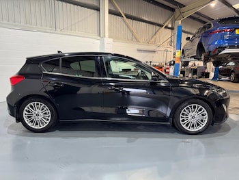 Used Ford Focus 2020 for sale - 76803552: Photo