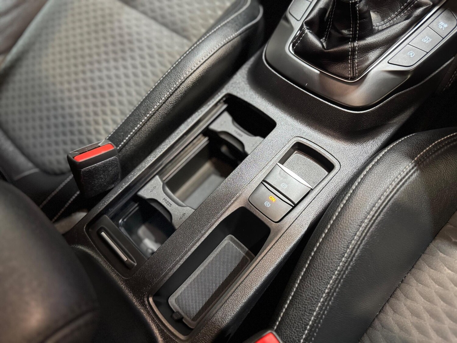 Used Ford Focus 2020 for sale - 76803552: Photo 43