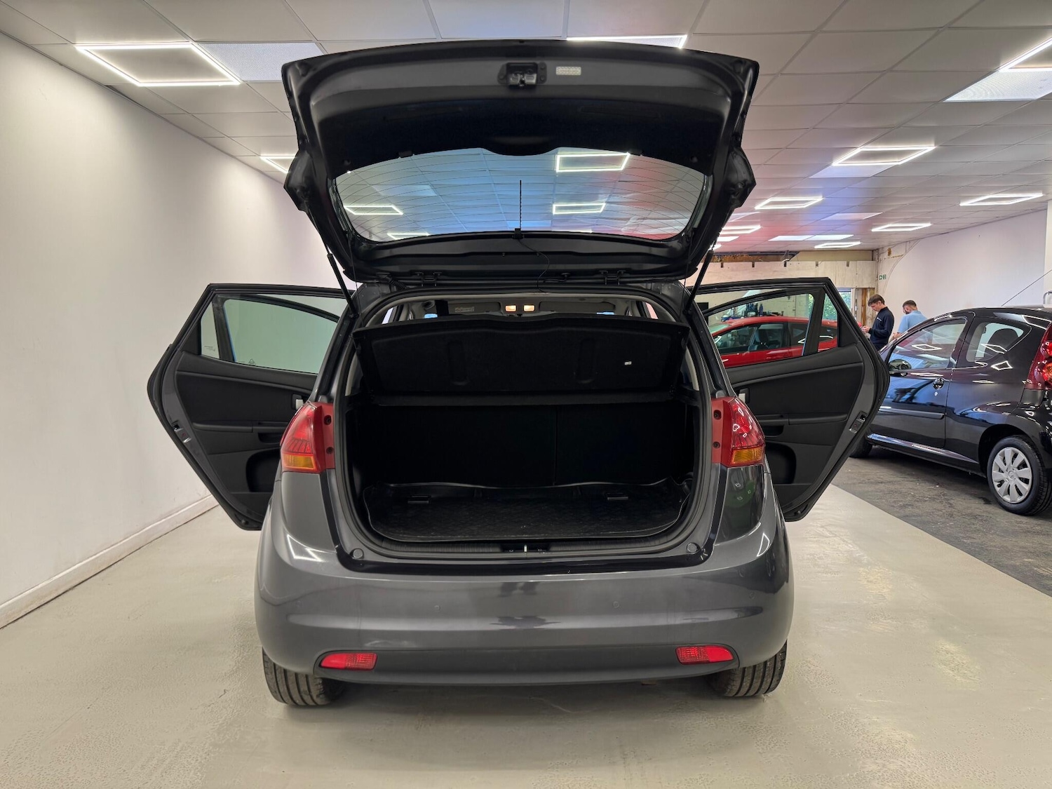 Used Kia Venga 2018 for sale - 76803530: Photo 14