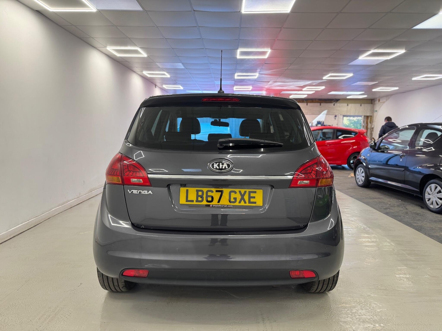 Used Kia Venga 2018 for sale - 76803530: Photo 8