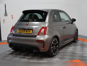 Used Abarth 595 2018 for sale - 76803551: Photo