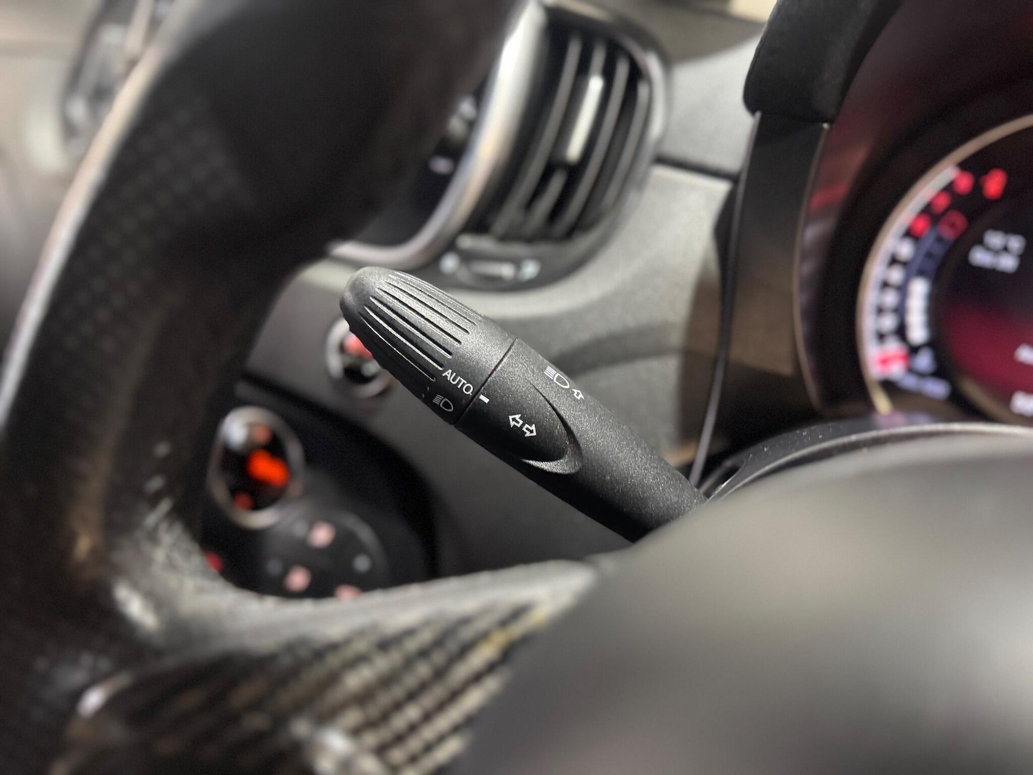 Used Abarth 595 2018 for sale - 76803551: Photo 43