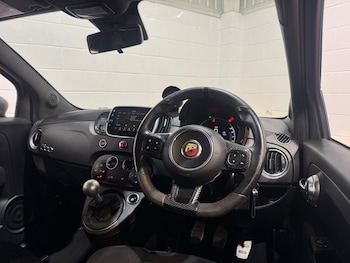 Used Abarth 595 2018 for sale - 76803551: Photo