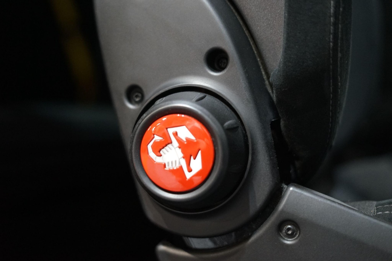 Used Abarth 595 2018 for sale - 76803551: Photo 59