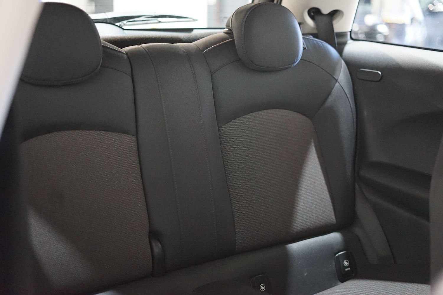 Used MINI Hatch 2015 for sale - 76803549: Photo 29