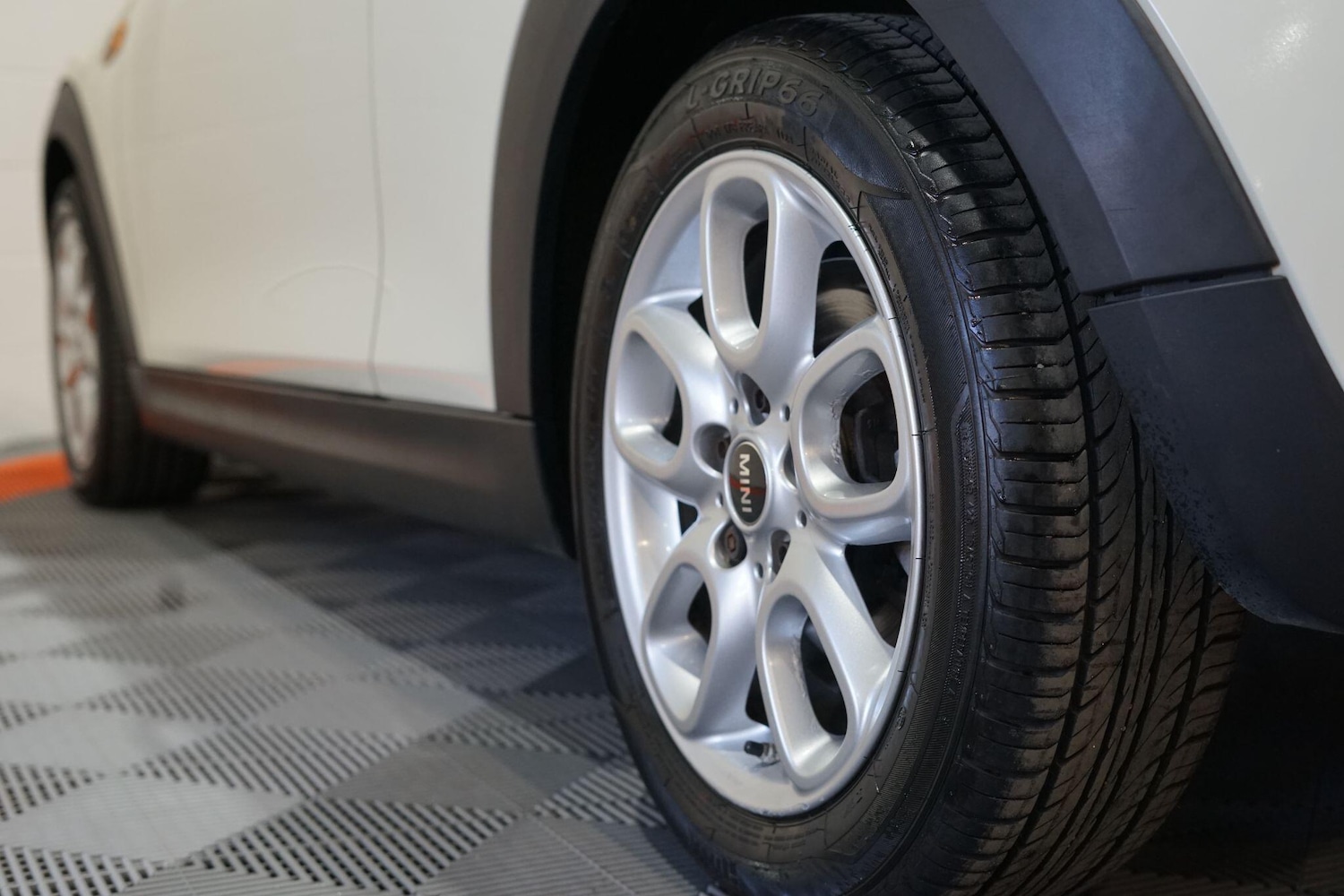 Used MINI Hatch 2015 for sale - 76803549: Photo 35