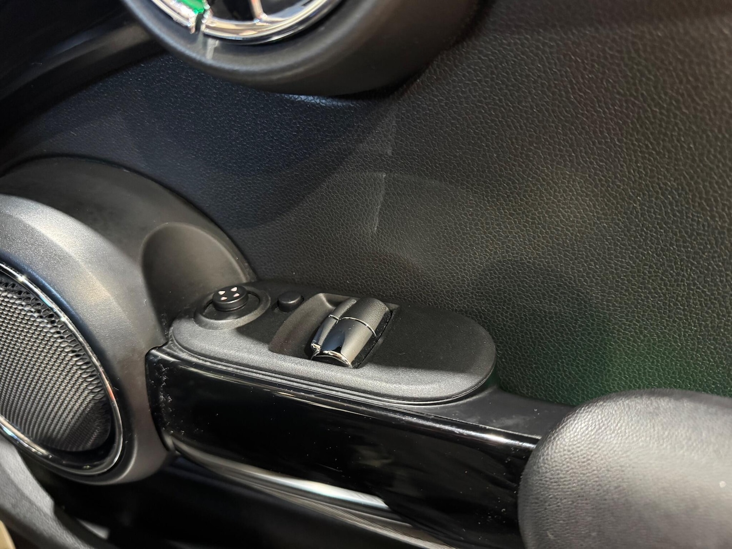 Used MINI Hatch 2015 for sale - 76803549: Photo 43