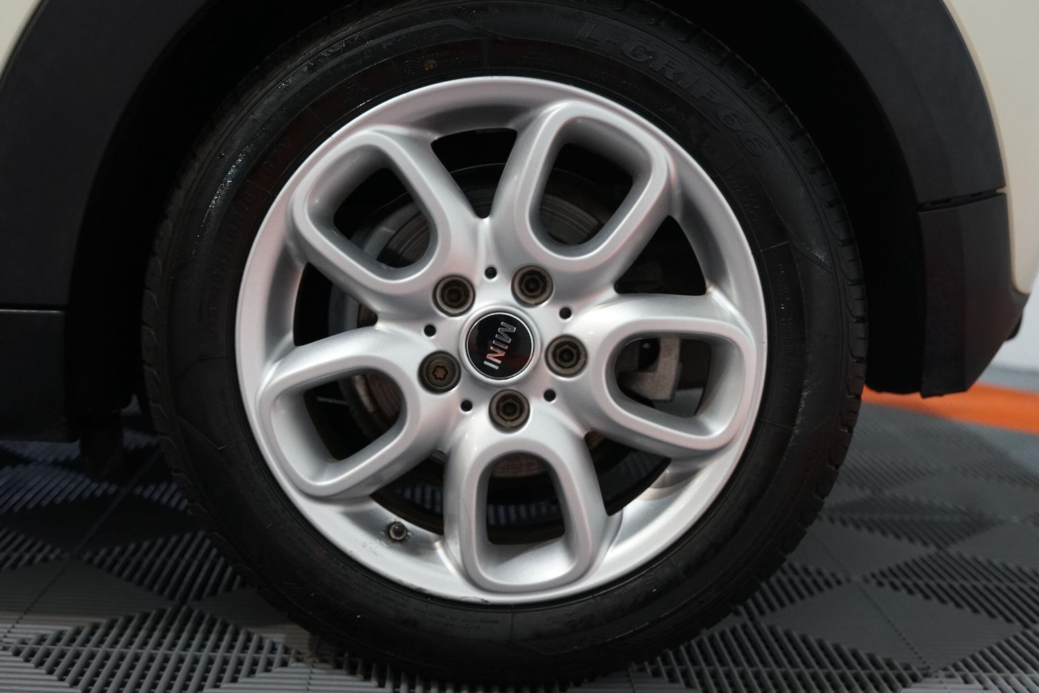 Used MINI Hatch 2015 for sale - 76803549: Photo 6