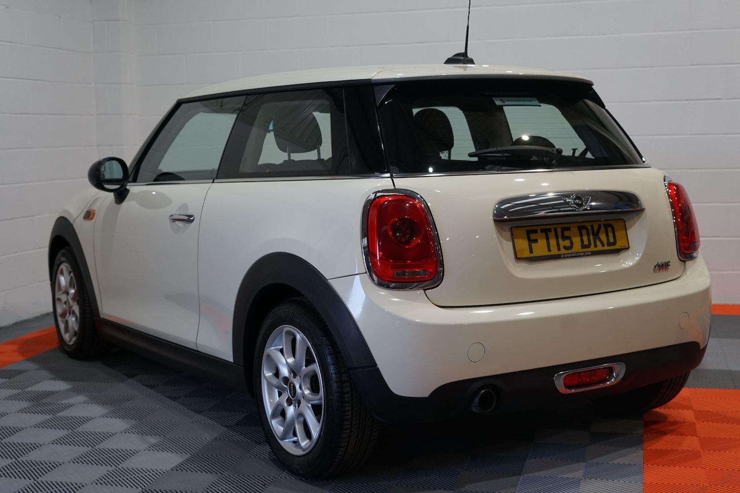 Used MINI Hatch 2015 for sale - 76803549: Photo 9