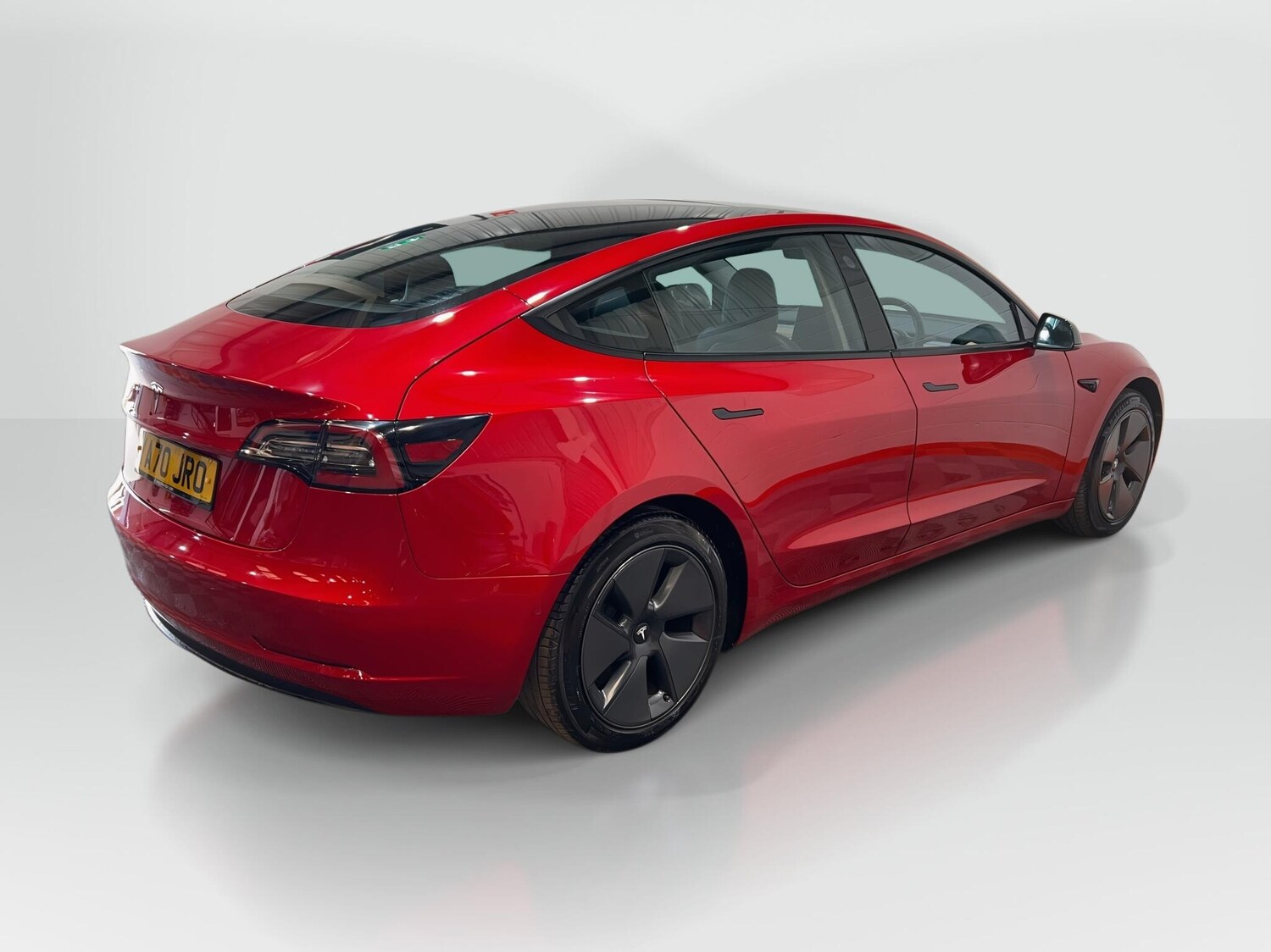 Used Tesla Model 3 2021 for sale - 77633068: Photo 3
