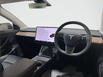 Used Tesla Model 3 2021 for sale - 77633068: Photo