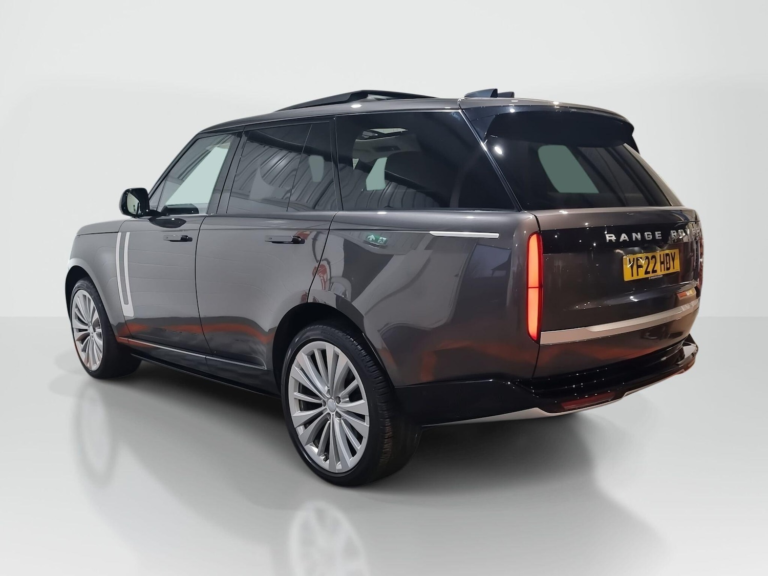 Used Land Rover Range Rover 2022 for sale - 77306106: Photo 3