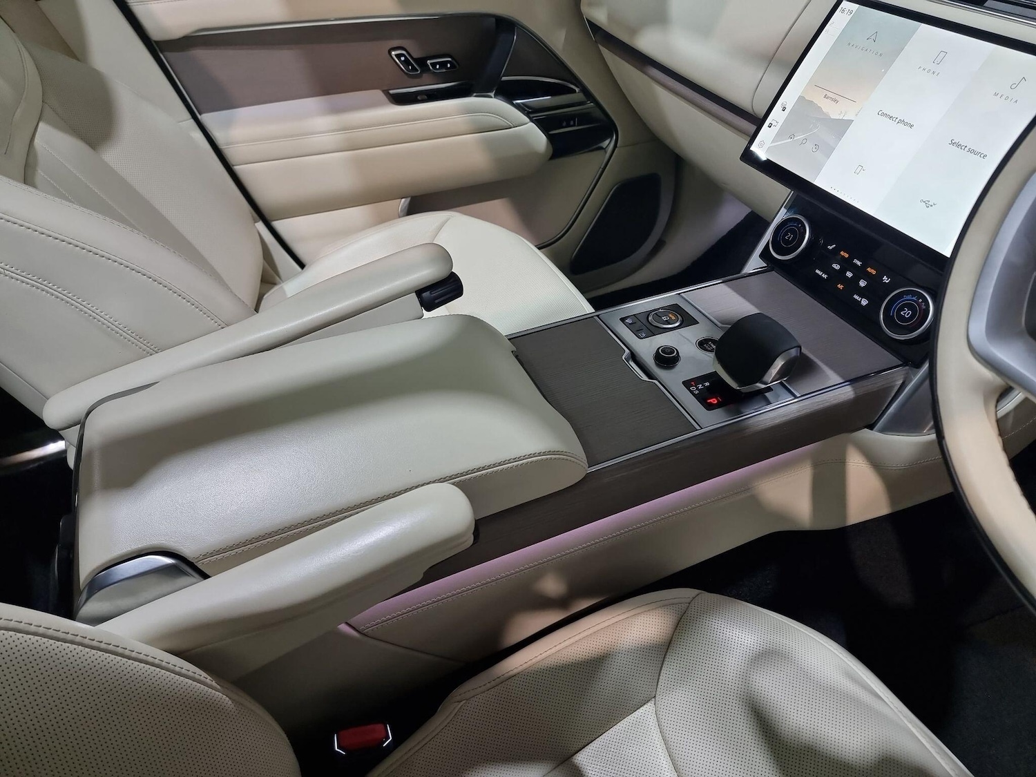 Used Land Rover Range Rover 2022 for sale - 77306106: Photo 78