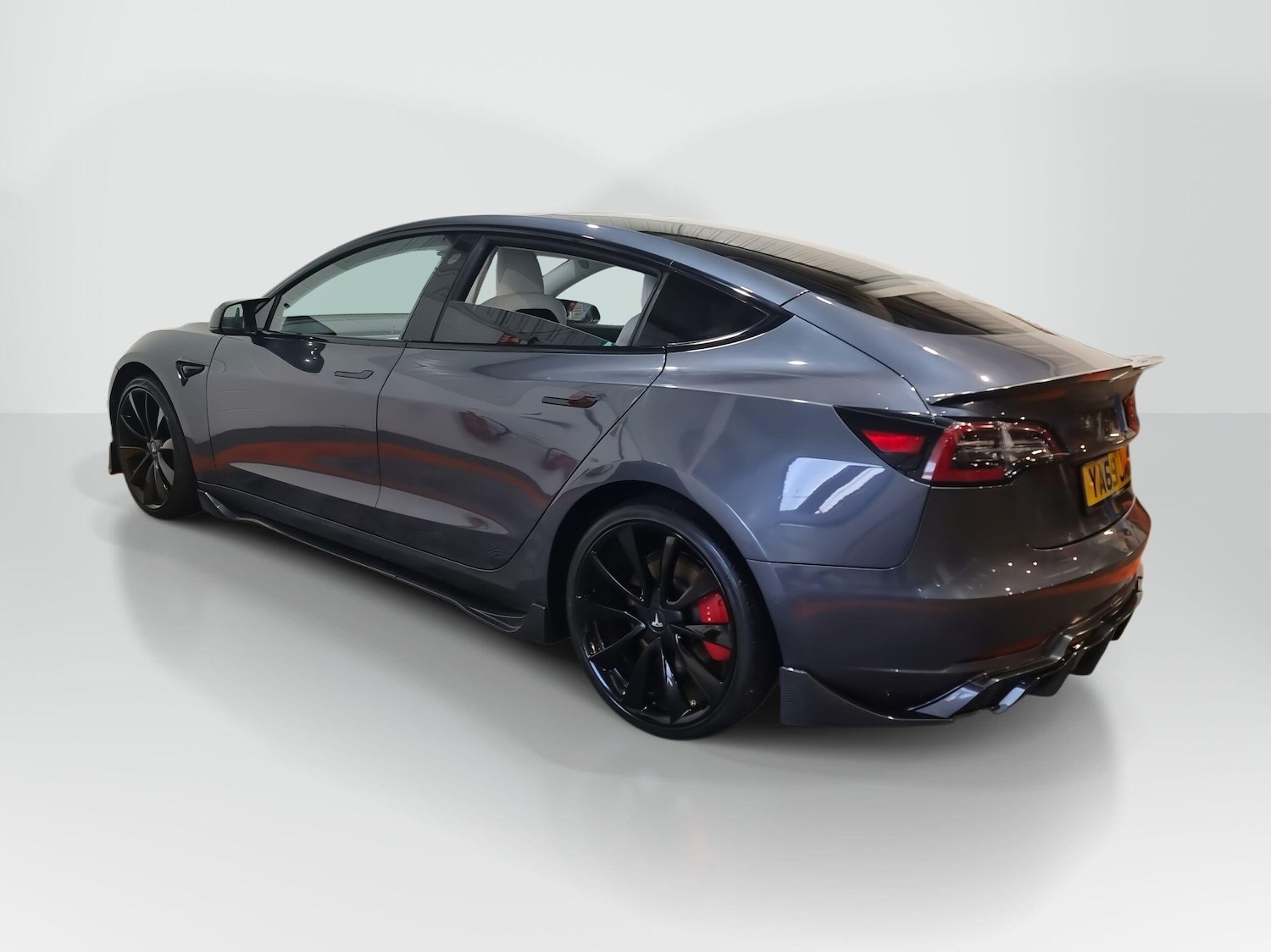 Used Tesla Model 3 2019 for sale - 77190529: Photo 13