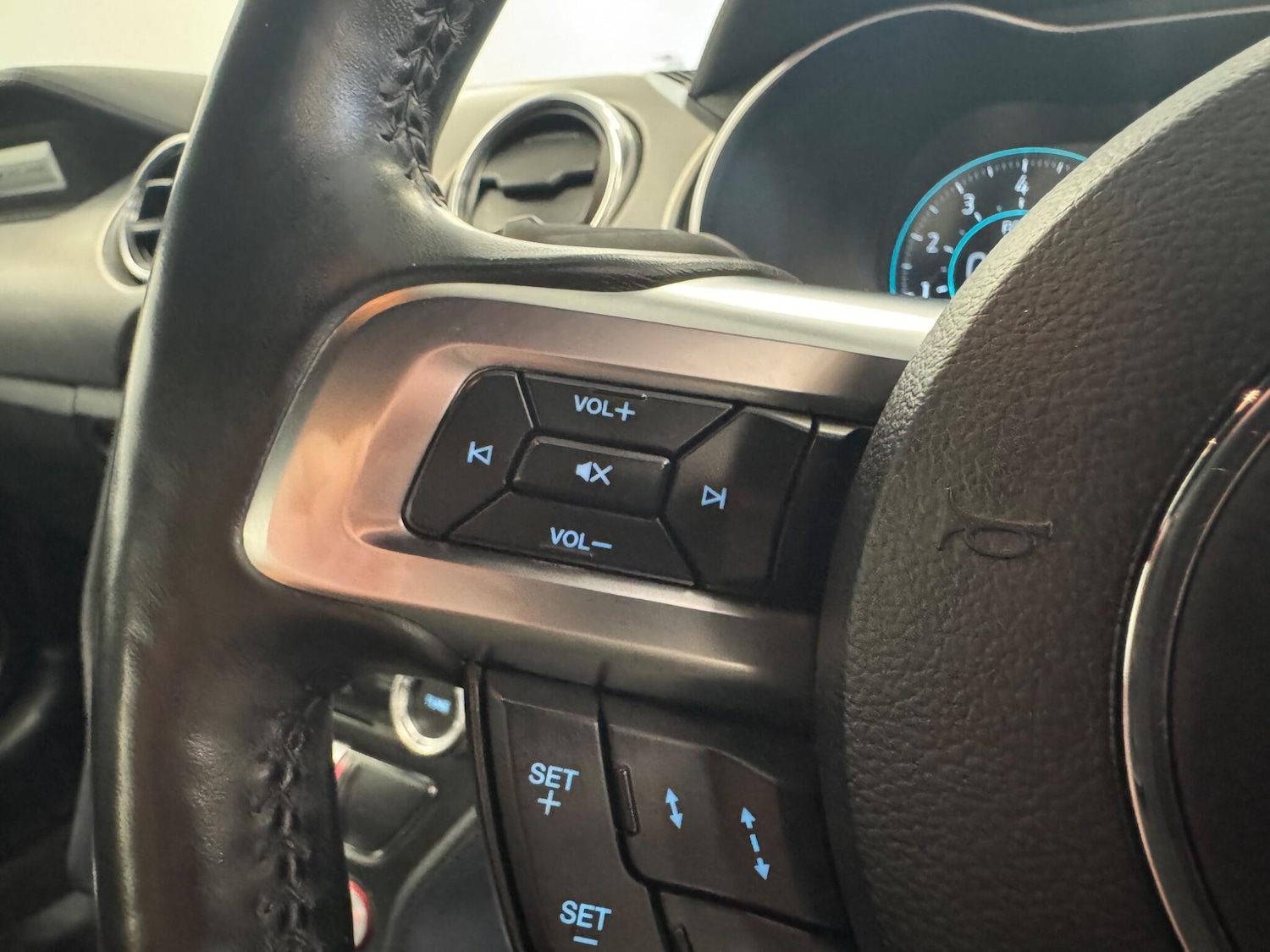 Used Ford Mustang 2019 for sale - 77387172: Photo 26