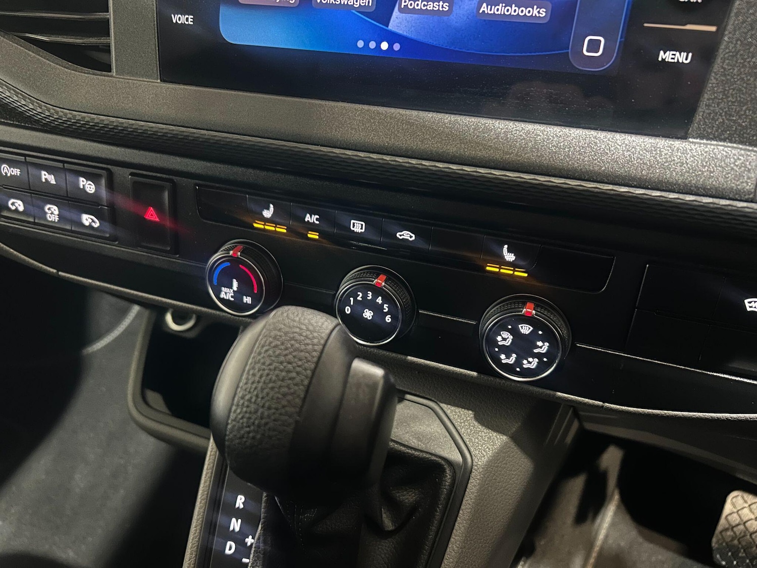 Used Volkswagen Transporter 2024 for sale - 76803540: Photo 25