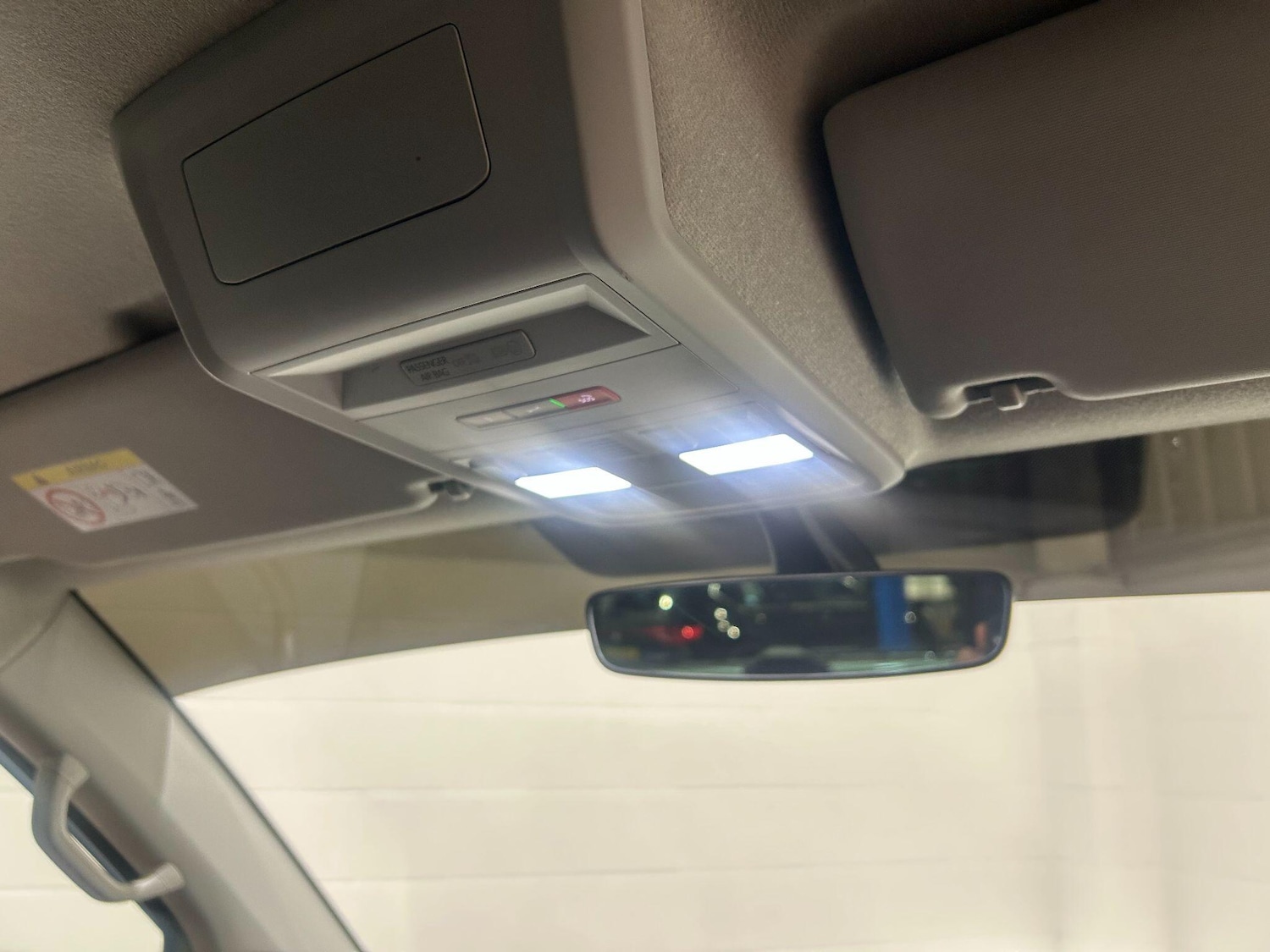 Used Volkswagen Transporter 2024 for sale - 76803540: Photo 34