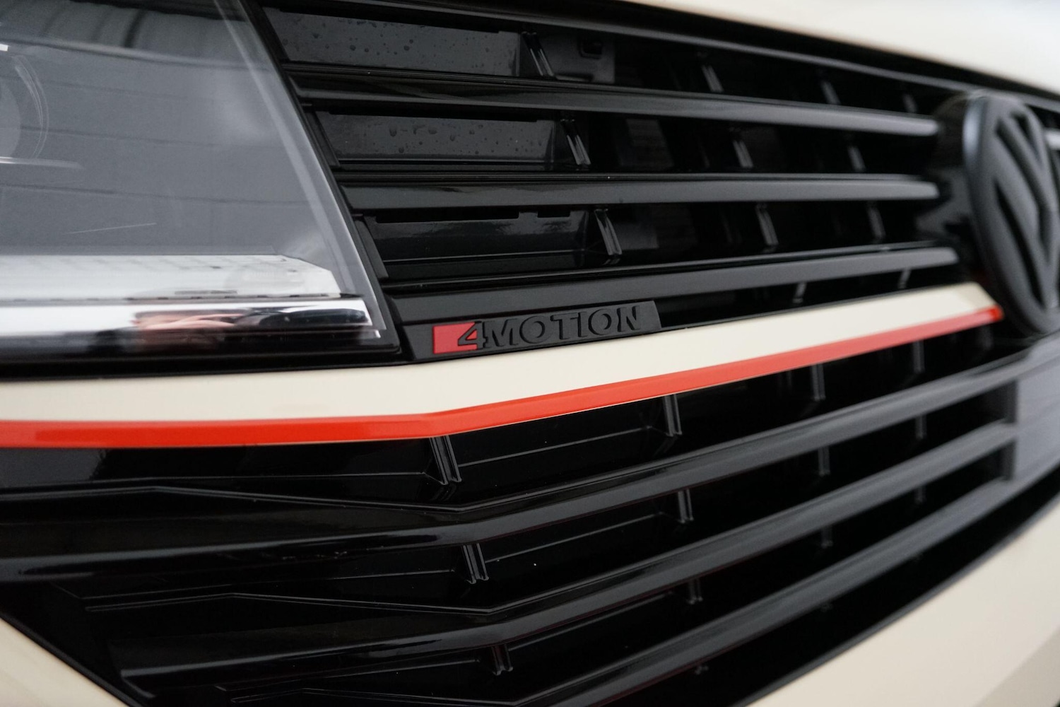 Used Volkswagen Transporter 2024 for sale - 76803540: Photo 48