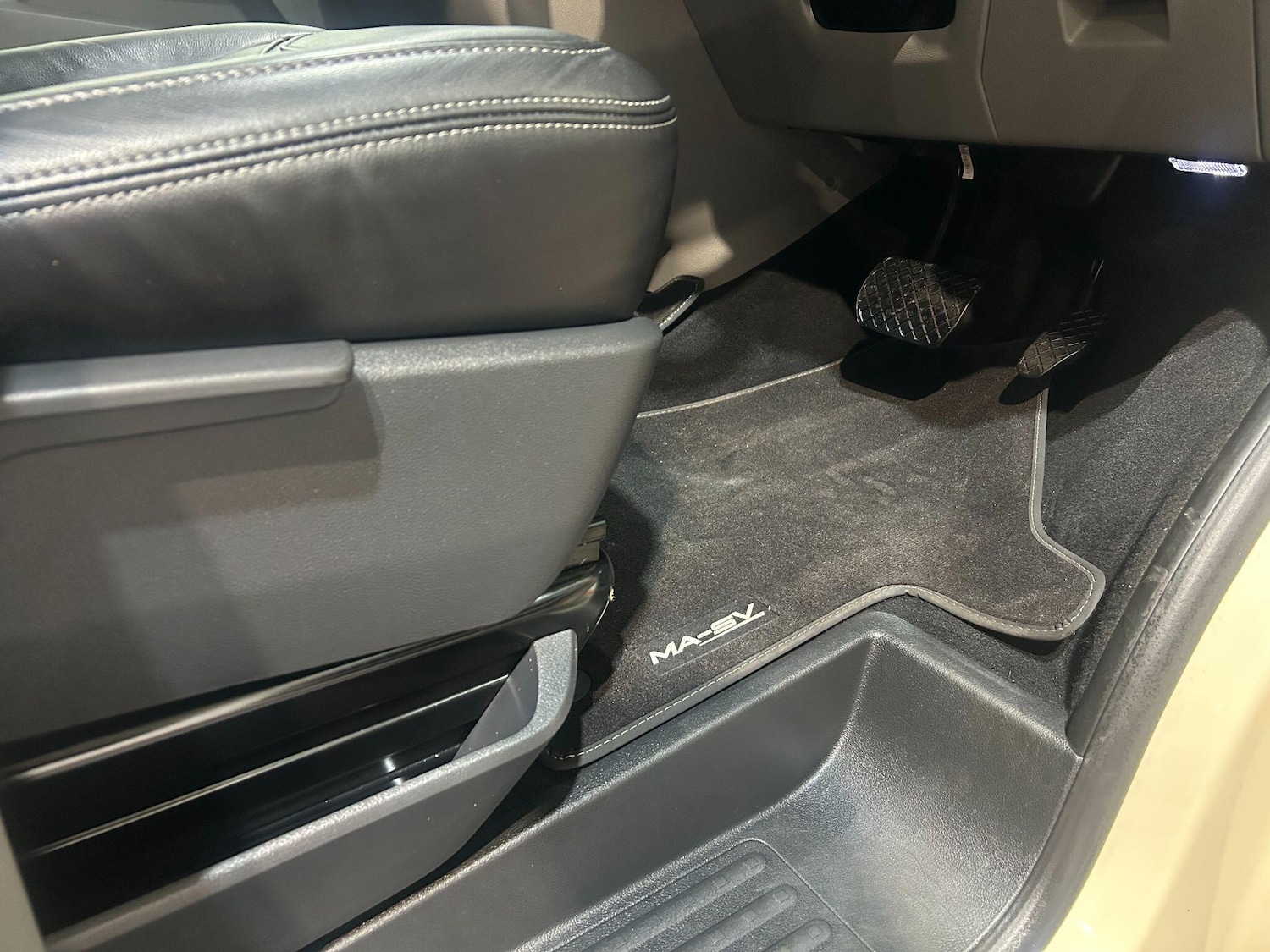 Used Volkswagen Transporter 2024 for sale - 76803540: Photo 51