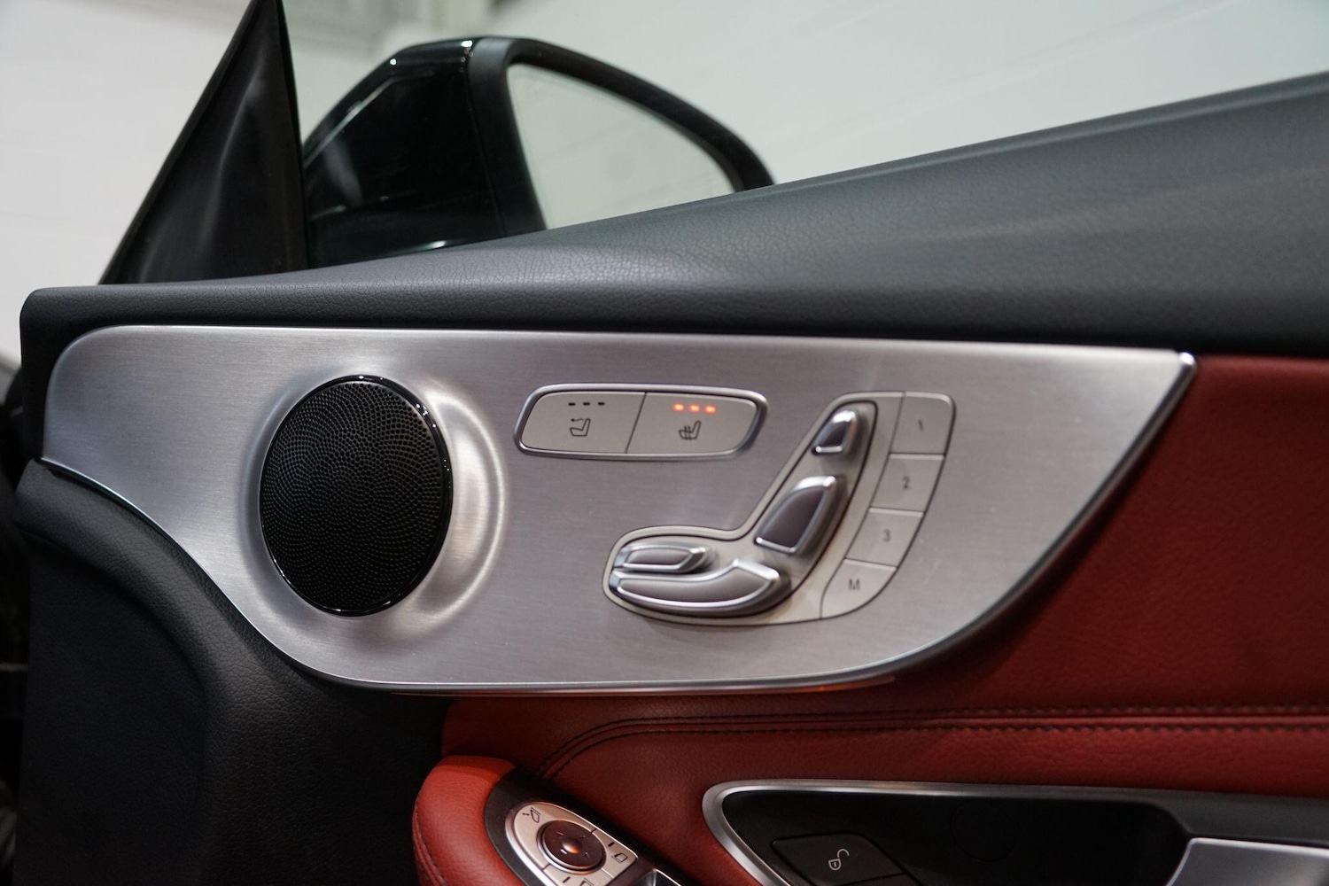 Used Mercedes-Benz C Class 2018 for sale - 77174888: Photo 33